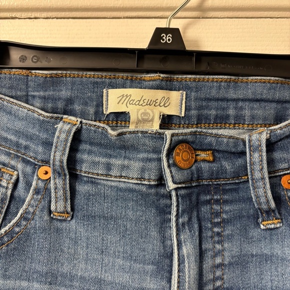 Madewell Women's 9” High Rise Skinny Crop Medium Blue Ripped Skinny Jeans - Picture 3 of 5